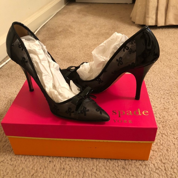 kate spade Shoes - Kate Spade Lisa Bow Heels